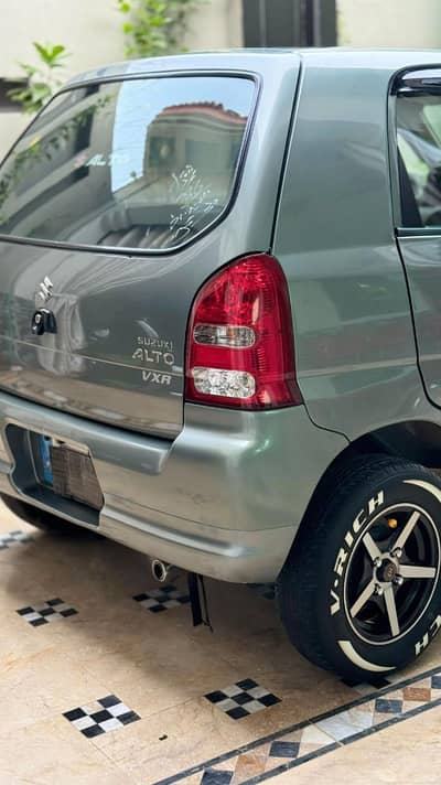 Suzuki Alto 2012