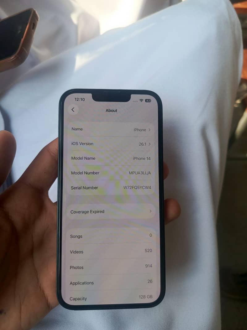 Apple iPhone 14 2