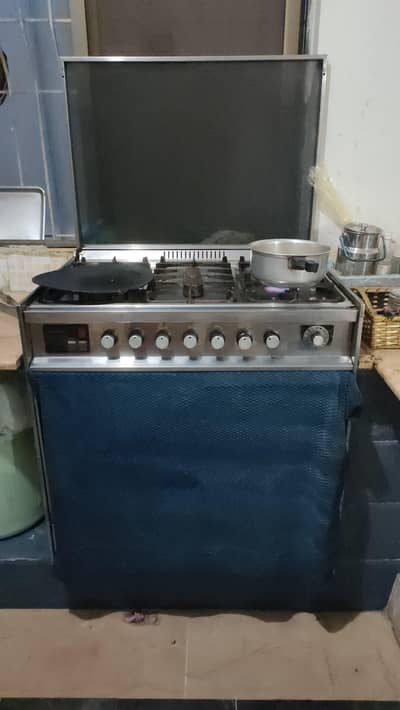 Electrolux 5 burner gas Ovens