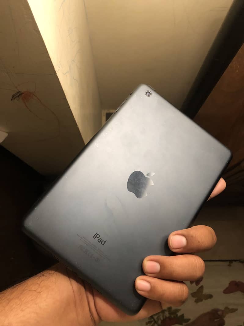 apple tab mini 2 1