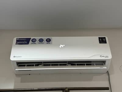 Dawlance 1.5 ton Inverter AC almost new