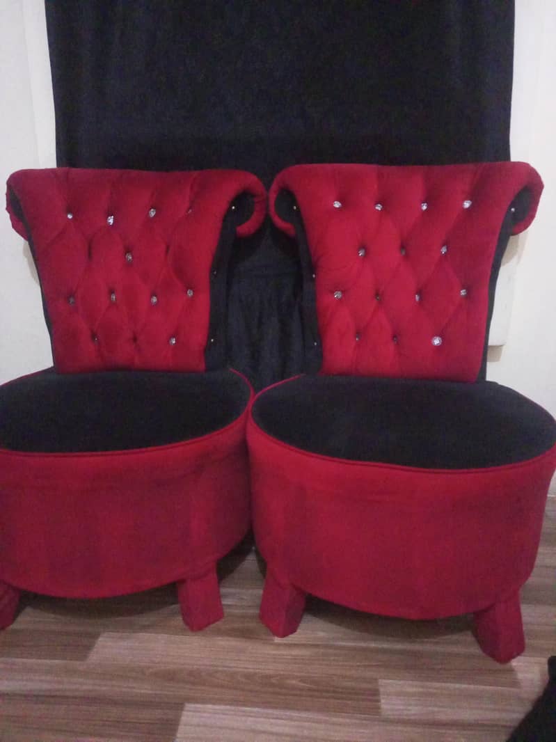 2 seater sofa 1