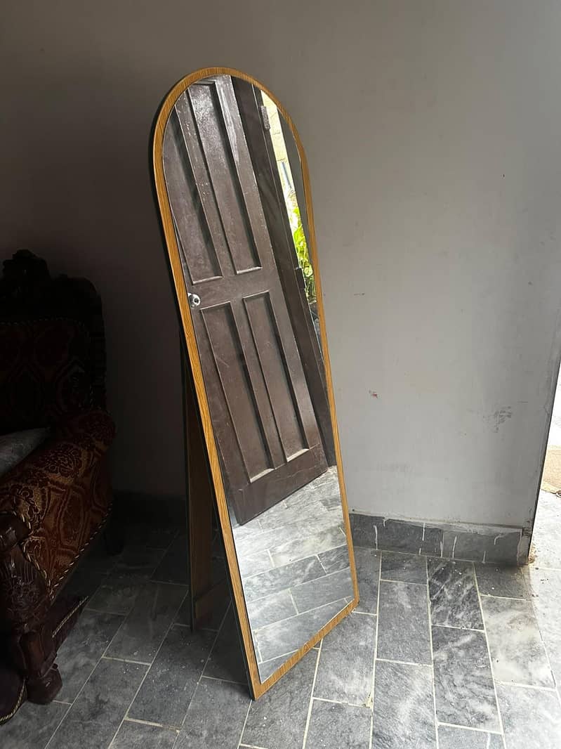 Full length mirror 0