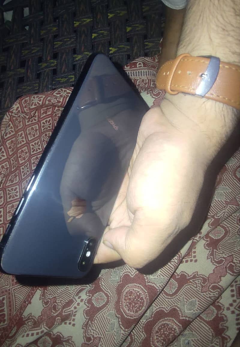 Apple iPhone X 1