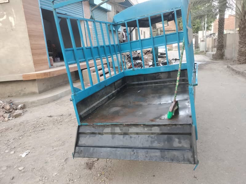 loader riksha Body 6