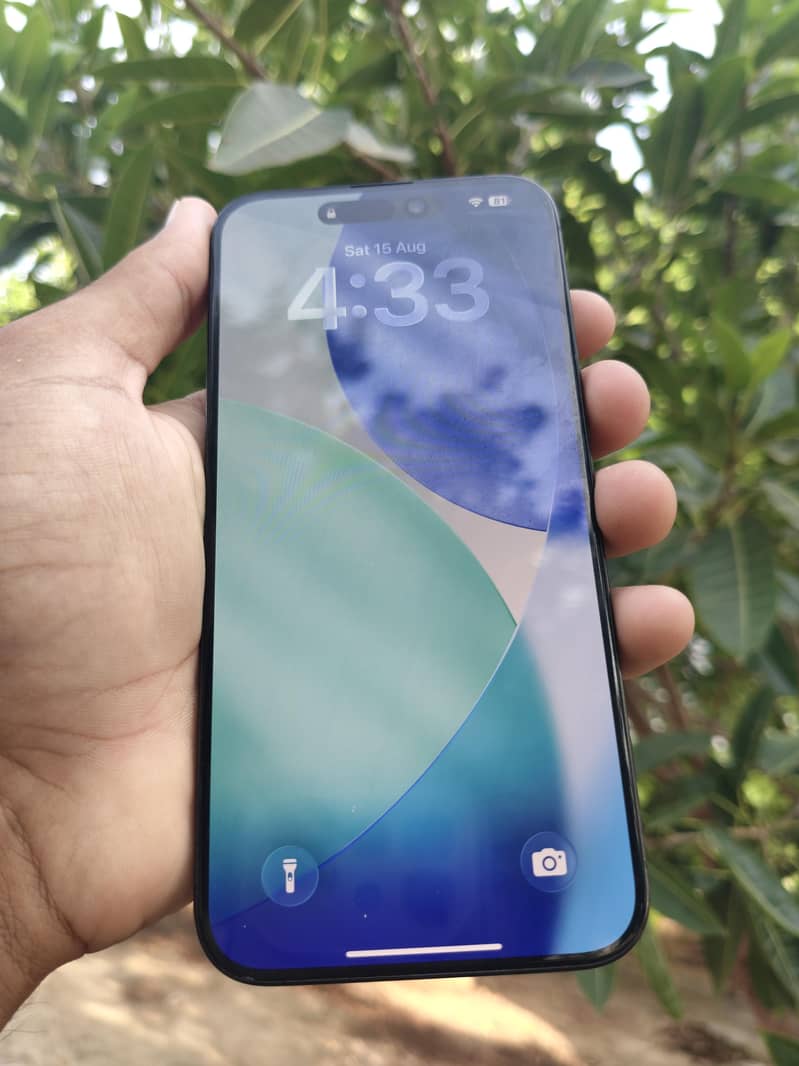 iPhone 15 Pro Max JV 1