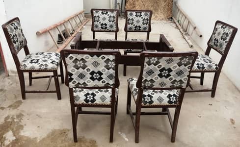 Dining Table With 6 Chair + Glass Top