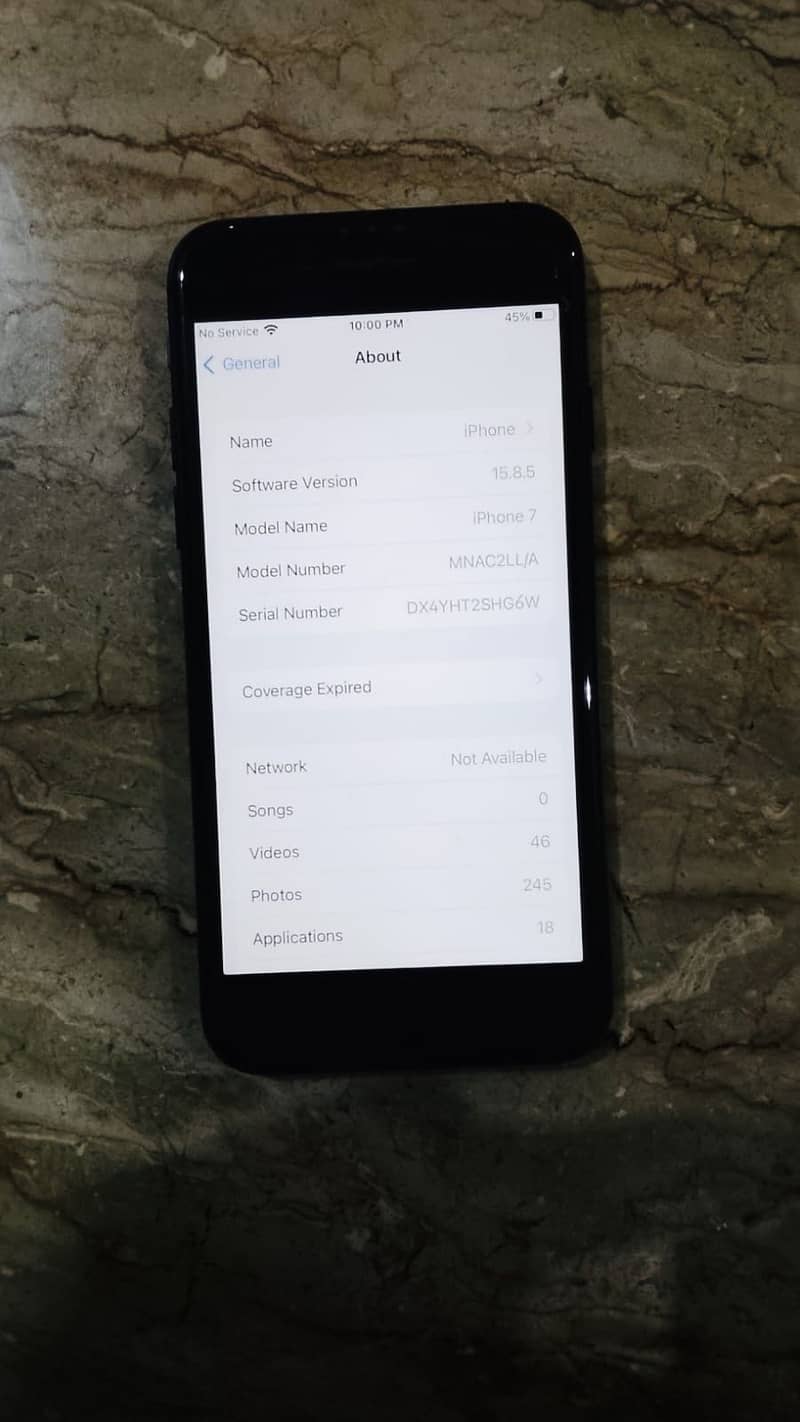 Apple iPhone 7 1