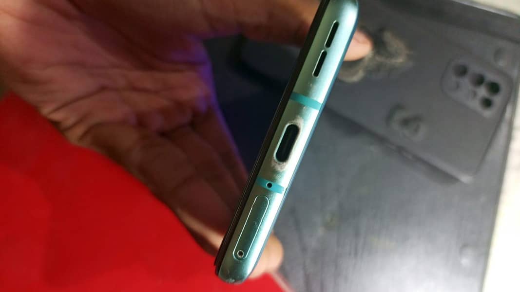One Plus 8T 5