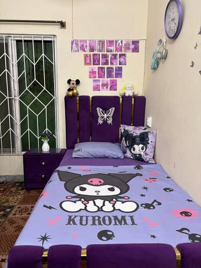 Bed Set Used but Fresh piece. .