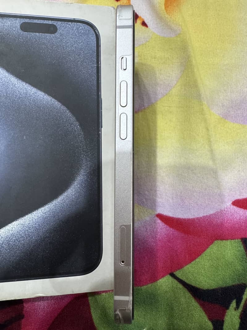 Apple iPhone 14 5