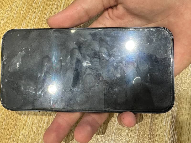 Apple iPhone 13 6