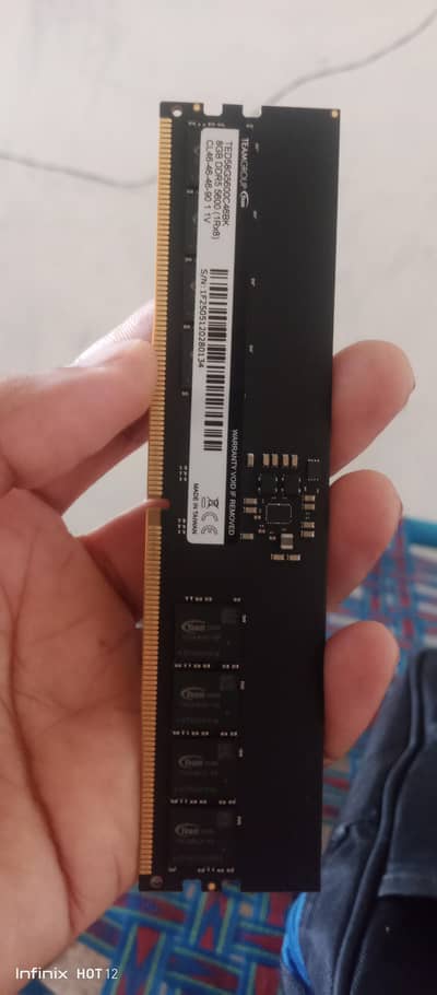 Selling new 8GB RAM DDR5