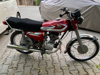Honda 125 // model 2016