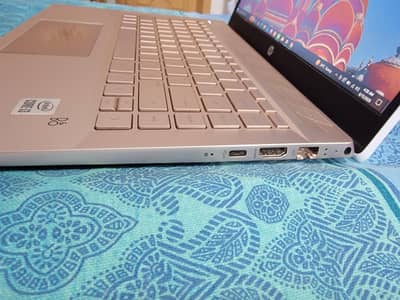 HP Pavilion 14 | Core i3 10th Gen | 8GB RAM | 238GB SSD |