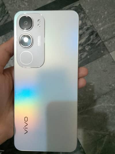 Vivo Y19s