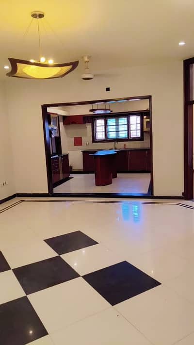House Of 500 Square Yards In DHA Phase 6 Is Available