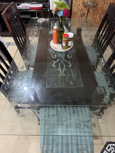 Six Seater Dining Table With Glass Top