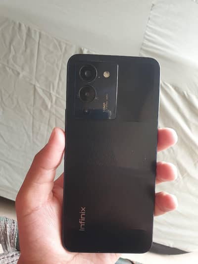 Infinix Note 12