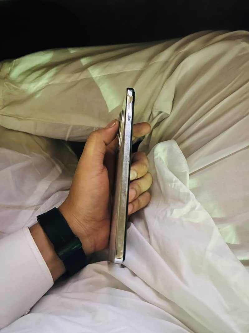 Tecno CAMON 30 2