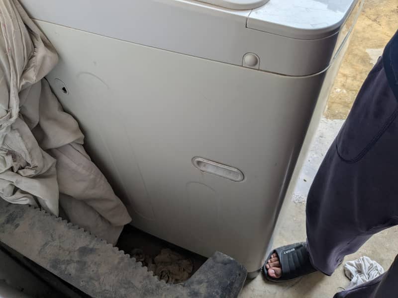 Haier automatic washing machine 3