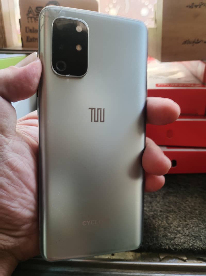 One Plus 8T 2