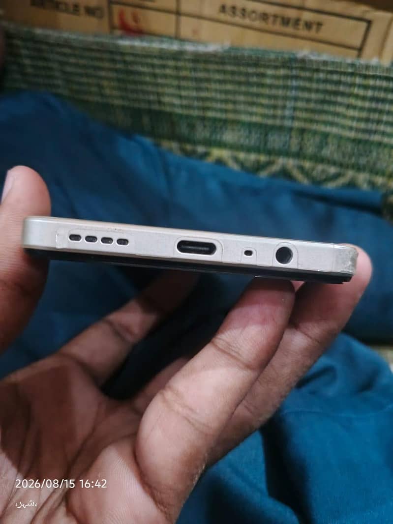 realme note 70 0