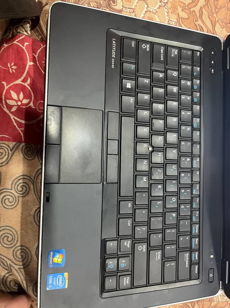 Dell Latitude E6440 1