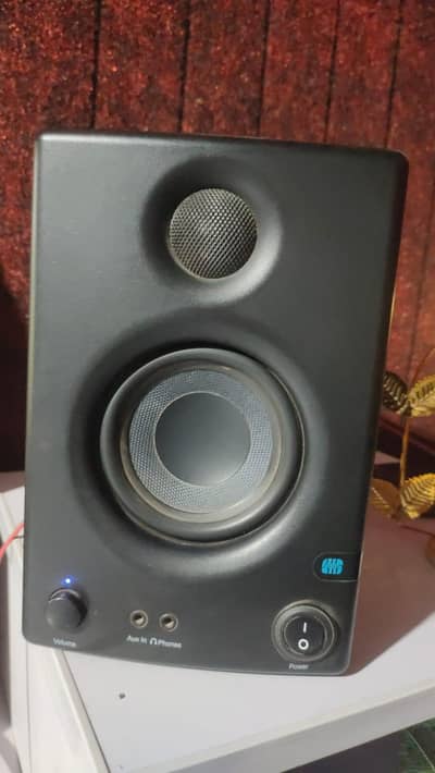 Studio monitors Presonus Eris 3.5