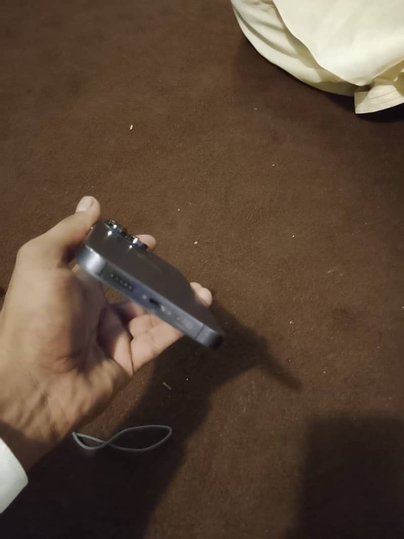 Apple iPhone 14 Pro Max 7