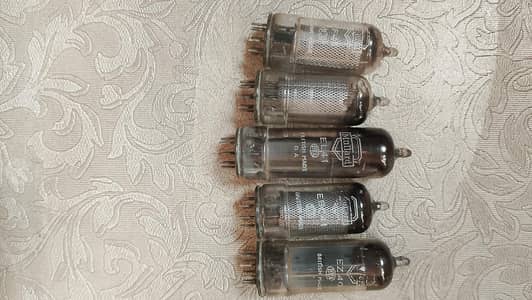 old radio tubes