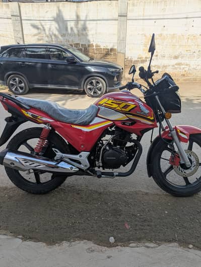 HONDA CB150F 2025