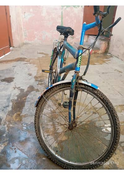 Excellent Condition Sports Bicycle for Sale