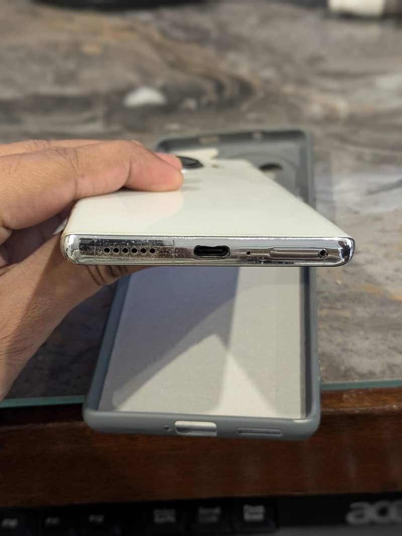 Tecno Spark 20 Pro Plus 4
