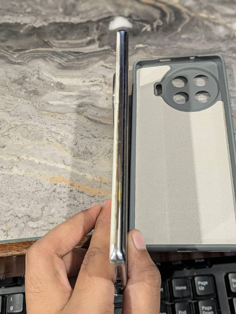 Tecno Spark 20 Pro Plus 5