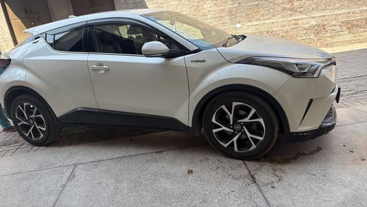 TOYOTA C-HR S-GR PACKAGE 2017