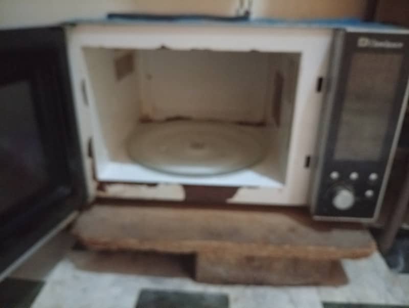 Microwave 2