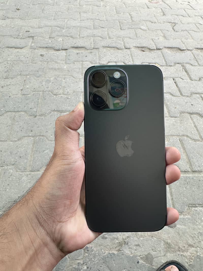Apple iPhone 14 Pro Max 2