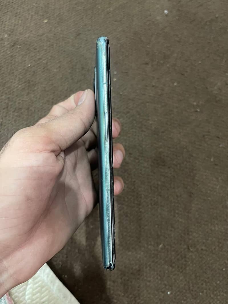 One Plus 10 Pro 5