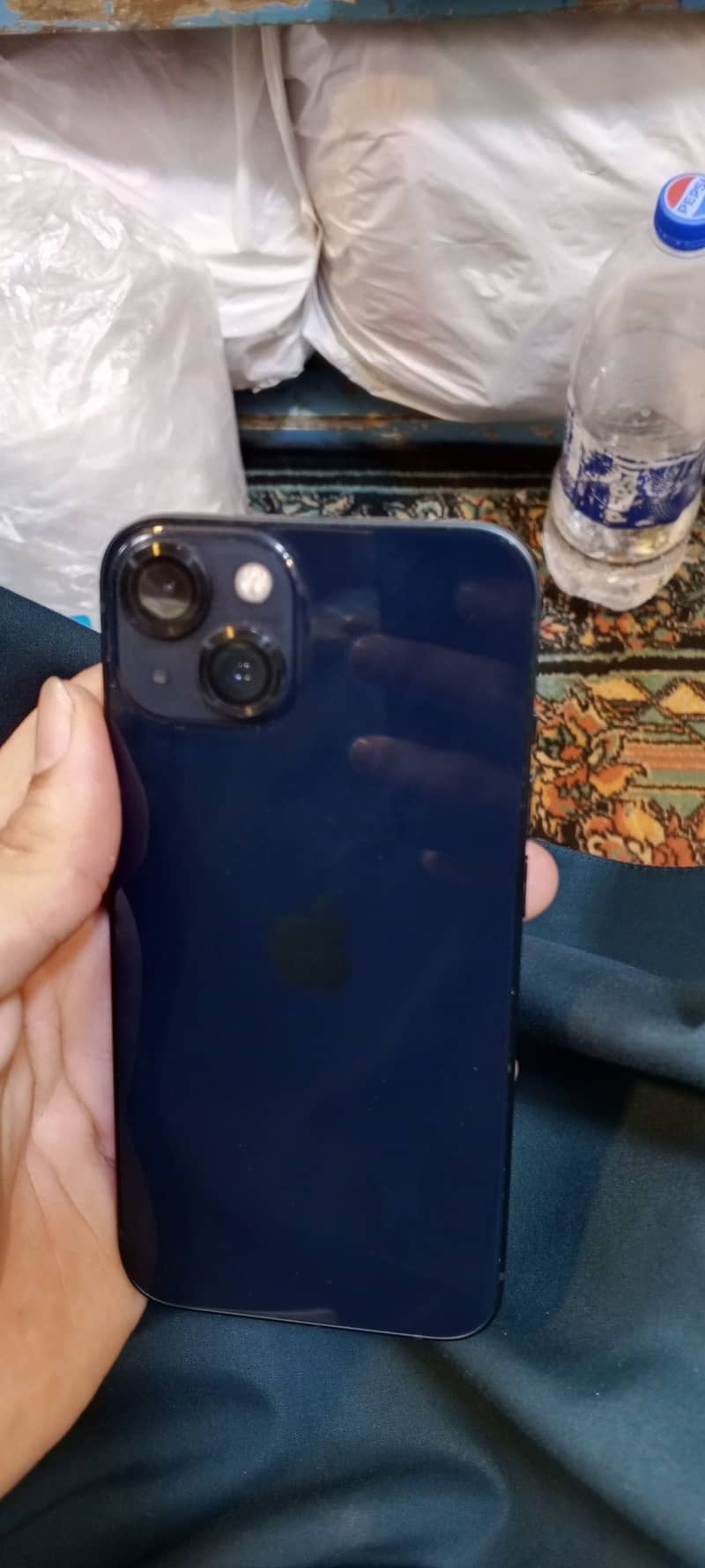 Apple iPhone 13 2