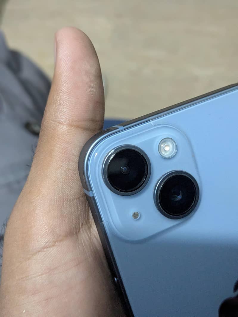Apple iPhone 14 2