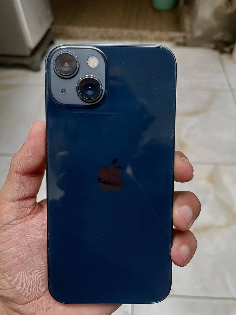 Apple iPhone 13 1