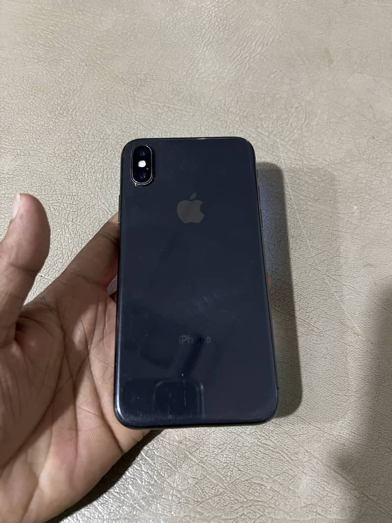 Apple iPhone X 3