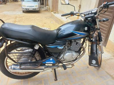 Suzuki gs150
