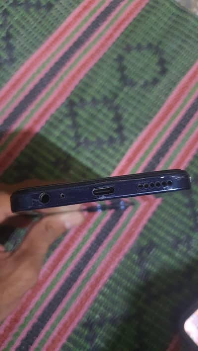 sparx ultra 8      8.0GB +5.0GB  128 GB