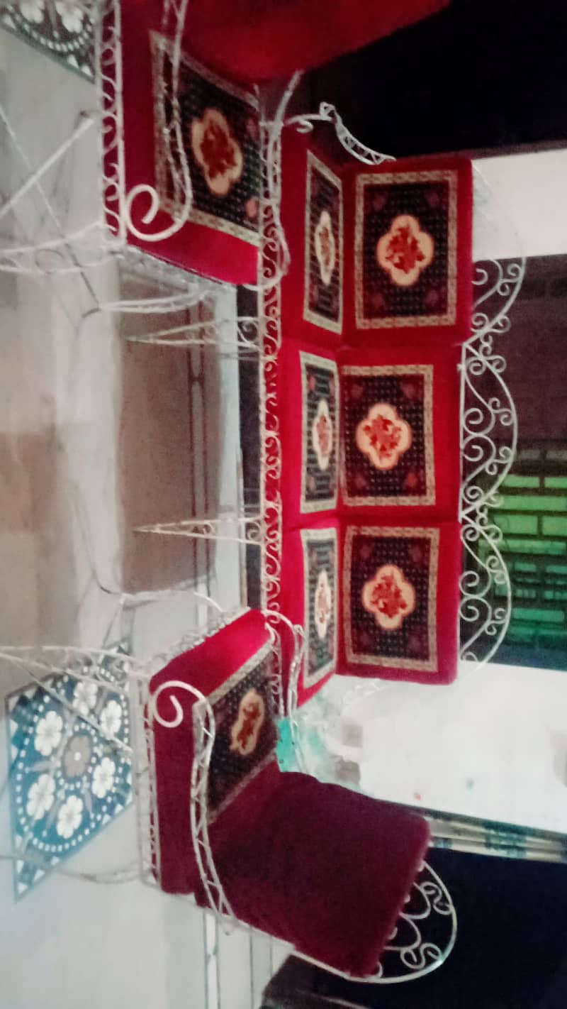 iron sofa set 3