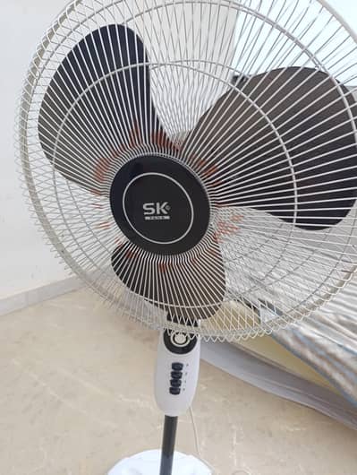 SK PEDESTAL FAN