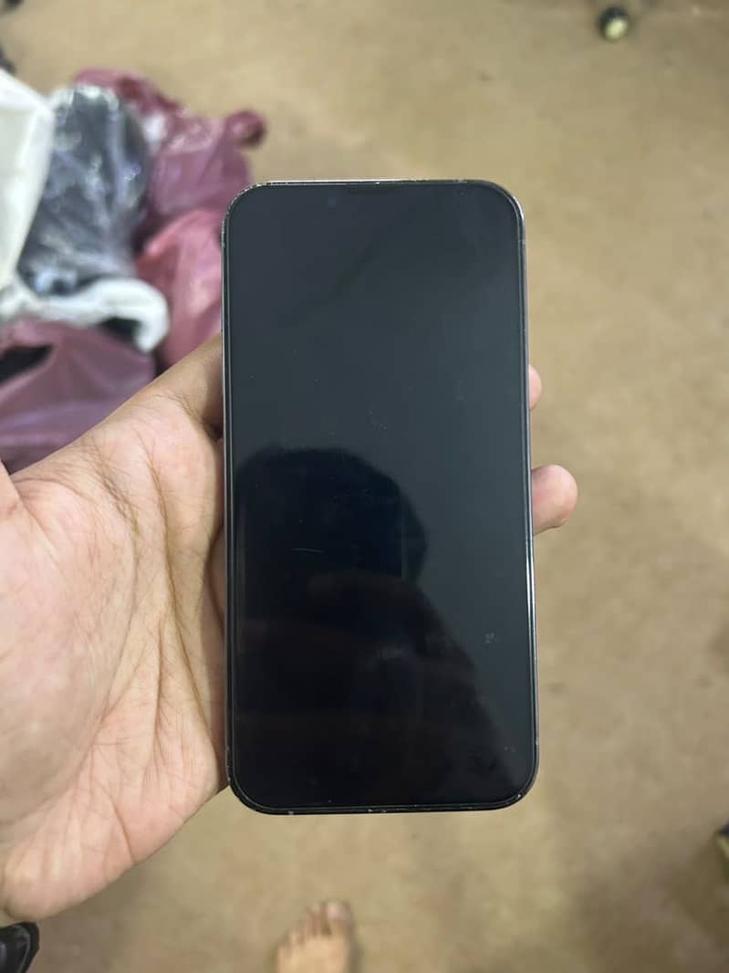 Apple iPhone 13 Pro 1