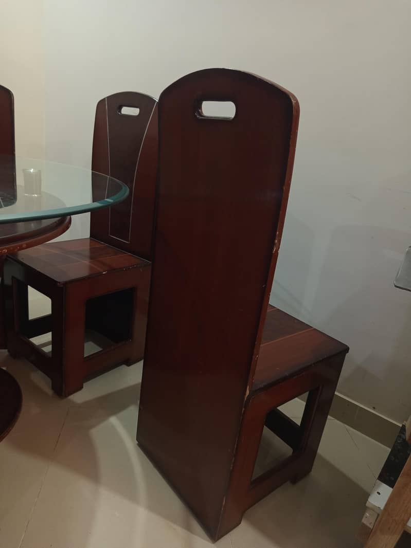 round dining table 6 sitter 4