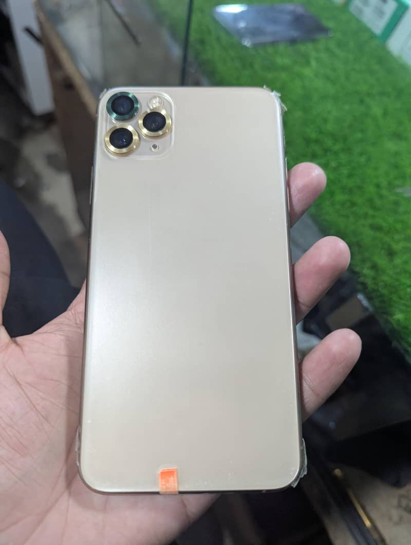 iPhone 11 Pro Max 7